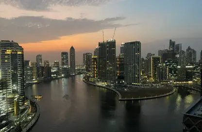 Apartment - 1 Bathroom for rent in Damac Maison Prive A - Damac Maison Prive - Business Bay - Dubai