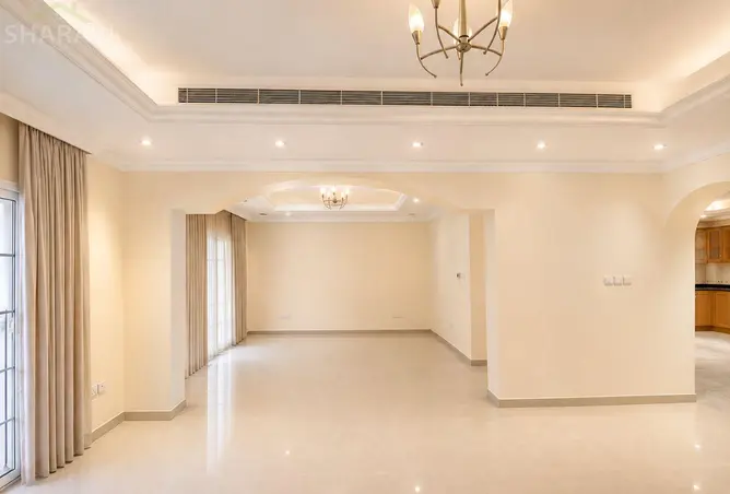153320590 - Property Image 2