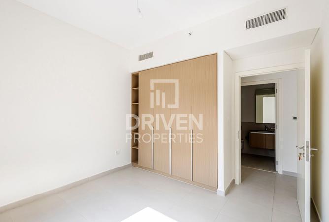 Exceptional Amenities | Prestigious Location photo 3