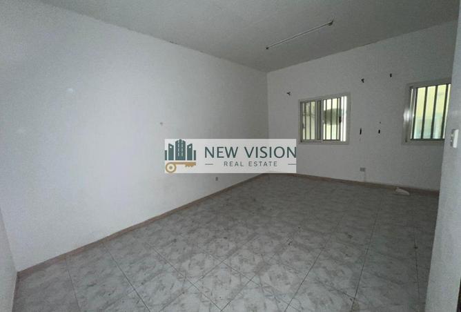 82376779 - Property Image 3