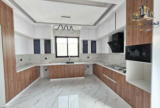 70682526 - صورة العقار 3