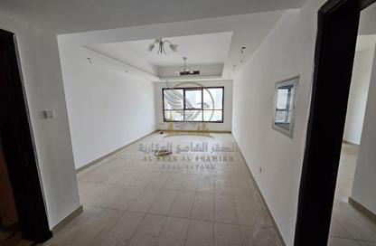 Apartment - 1 - 2 for rent in Al Khan Corniche - Al Khan - Sharjah Apartment - 1 - 2 for rent in Al Khan Corniche - Al Khan - Sharjah