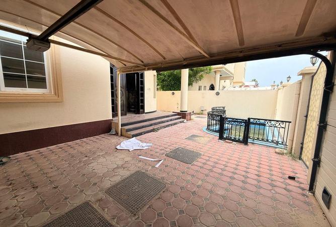 74640325 - Property Image 3