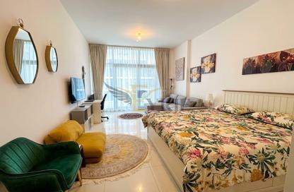 Apartment - Studio - 1 for rent in Golf Promenade 3B - Golf Promenade 3 - Golf Town - Damac Hills - Dubai
