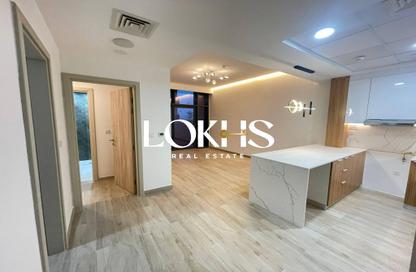 Apartment - 1 Bedroom - 2 Bathrooms for rent in The East Crest by Meteora - District 17 - Jumeirah Village Circle - Dubai