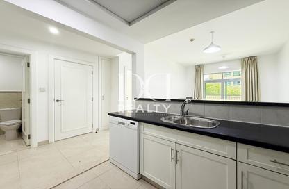 Apartment - 1 Bedroom - 1 Bathroom for sale in Travo Tower B - Travo - The Views - Dubai
