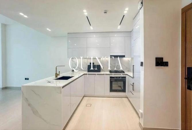 82352559 - Property Image 3