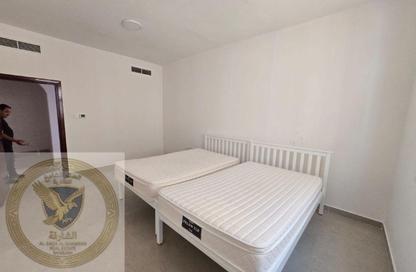 Apartment - 2 Bedrooms - 2 Bathrooms for rent in Al Qulaya'ah - Al Sharq - Sharjah Apartment - 2 Bedrooms - 2 Bathrooms for rent in Al Qulaya'ah - Al Sharq - Sharjah