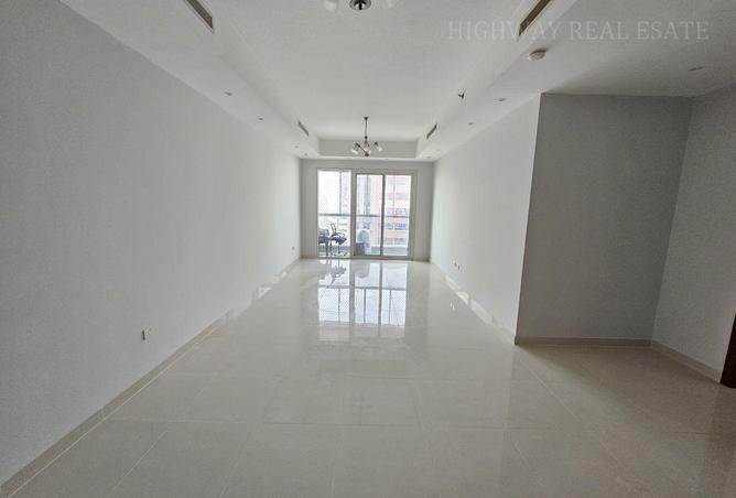 114597747 - Property Image 2