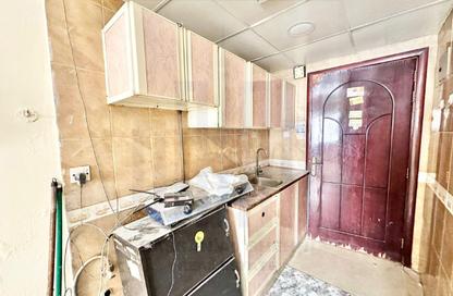 Apartment - Studio - 1 for rent in Fire Station Road - Muwaileh - Sharjah