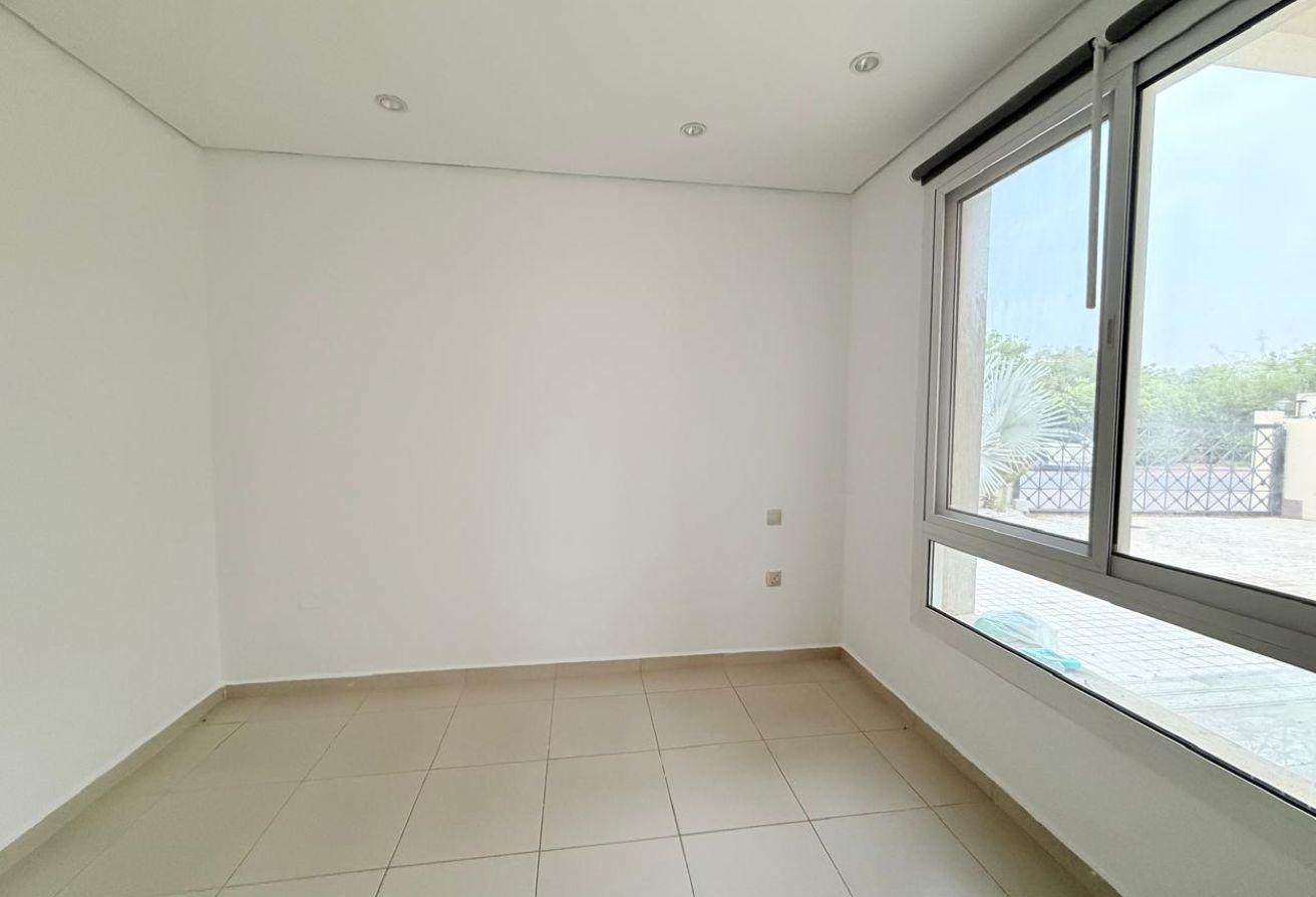 6 BEDROOM+MAIDS | READY TO MOVE | LUXURY VILLA photo 16