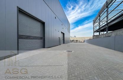 Warehouse - Studio - 1 Bathroom for rent in Dubai Investment Park 1 (DIP 1) - Dubai Investment Park (DIP) - Dubai