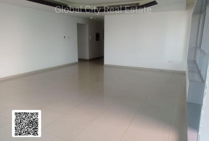 69892807 - Property Image 3