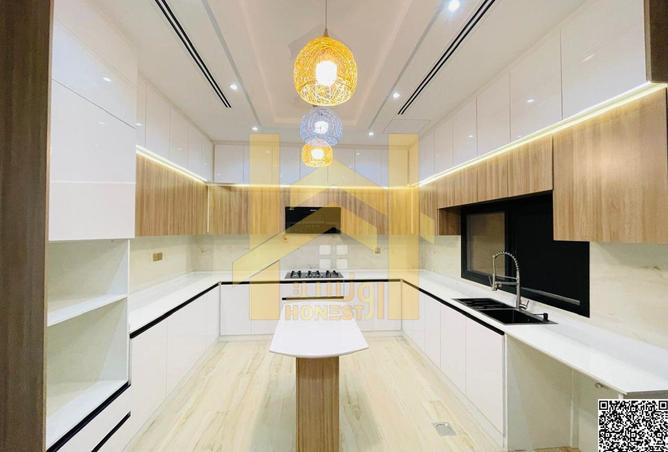 73843356 - Property Image 2