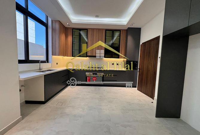 120163804 - Property Image 2