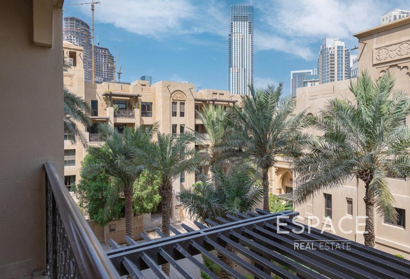 12 Payments | Easy To View | (Un)Furnished photo 14