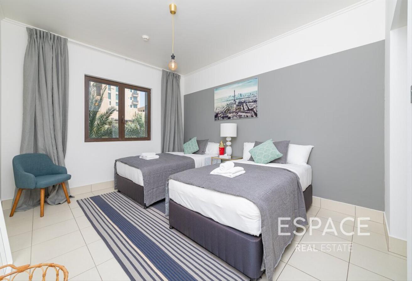 12 Payments | Easy To View | (Un)Furnished photo 6