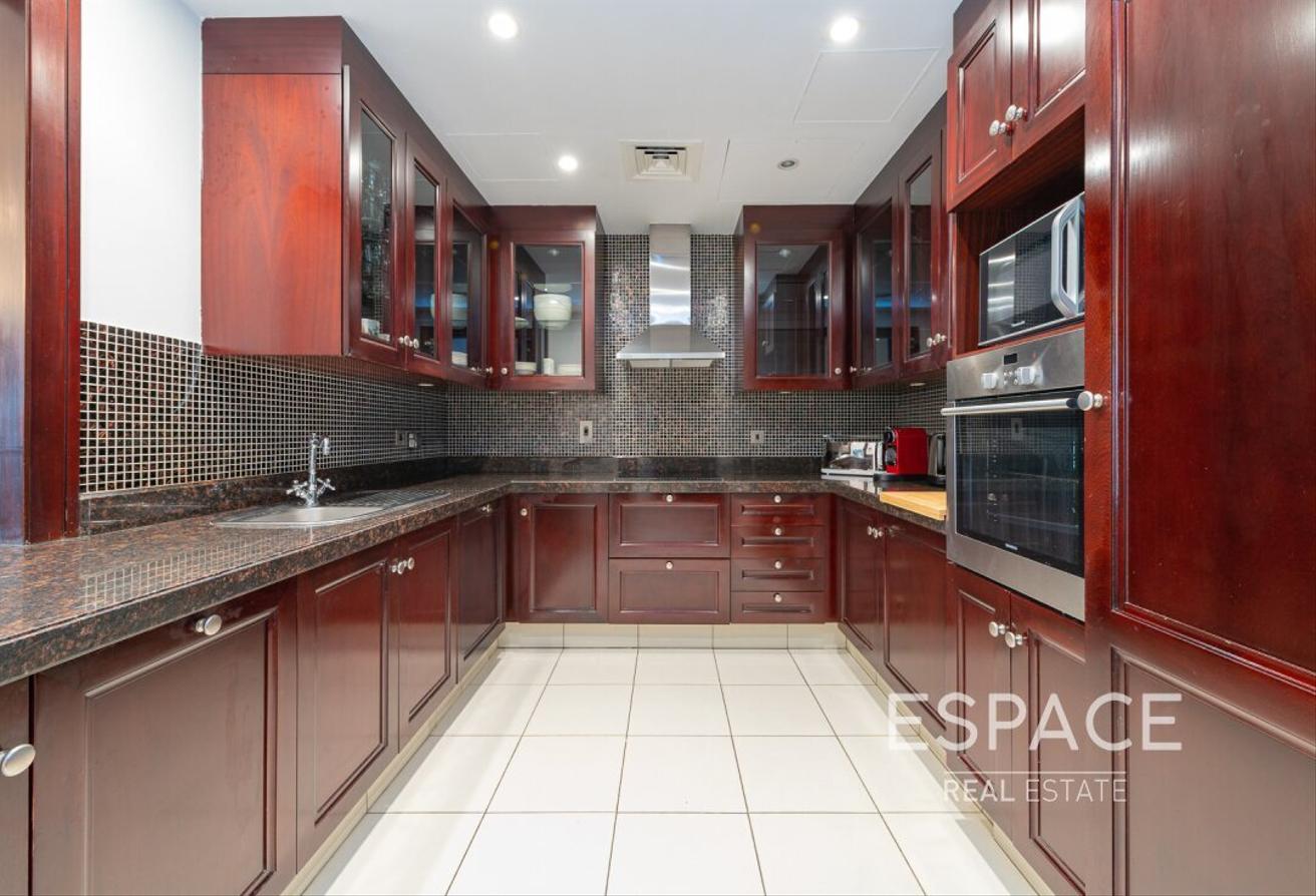 12 Payments | Easy To View | (Un)Furnished photo 5