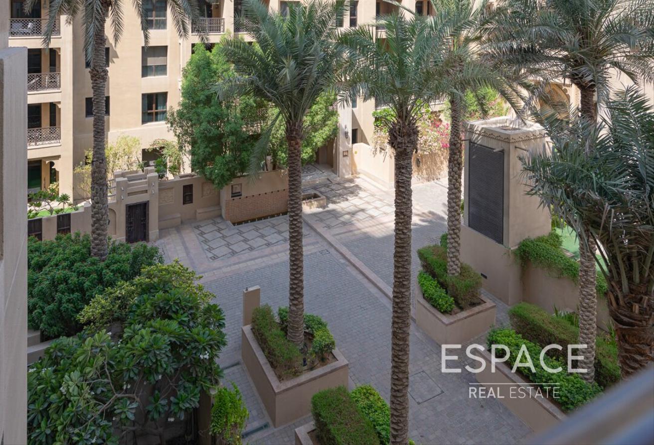 12 Payments | Easy To View | (Un)Furnished photo 17