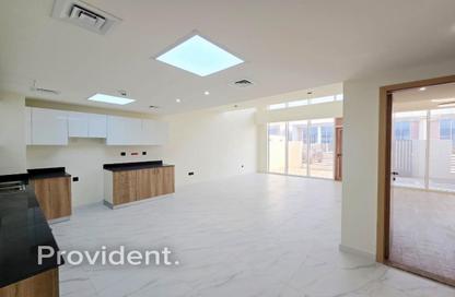 Townhouse - 3 Bedrooms - 5 Bathrooms for rent in Rukan 3 - Rukan - Dubai