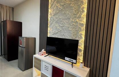Apartment - Studio - 1 Bathroom for rent in Al Majaz 3 - Al Majaz - Sharjah