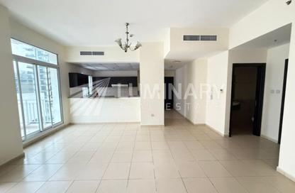 Apartment - 2 Bedrooms - 3 Bathrooms for rent in Mazaya 15 - Queue Point - Liwan - Dubai Land - Dubai