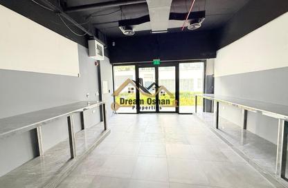 Shop - Studio - 1 Bathroom for rent in Azizi Riviera 42 - Azizi Riviera - Meydan One - Meydan - Dubai