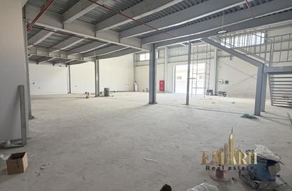 Warehouse - Studio - 1 for rent in Al Sajaa Industrial - Al Sajaa - Sharjah
