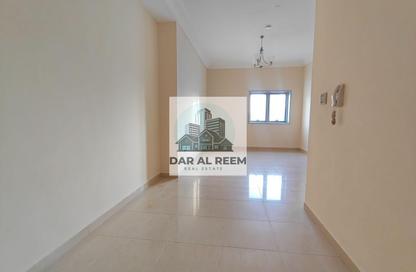 Apartment - 1 Bedroom - 2 Bathrooms for rent in Al Nahda Complex - Al Nahda - Sharjah