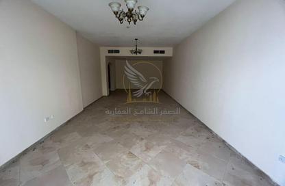 Apartment - 3 Bedrooms - 3 Bathrooms for rent in New Al Taawun Road - Al Taawun - Sharjah
