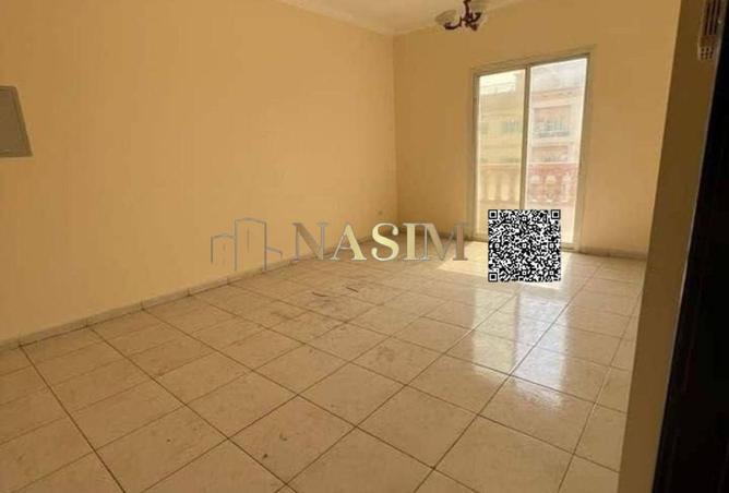 56163381 - Property Main Image