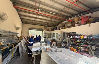 Warehouse - Studio - 1 Bathroom for rent in Al Sajaa Industrial - Al Sajaa - Sharjah