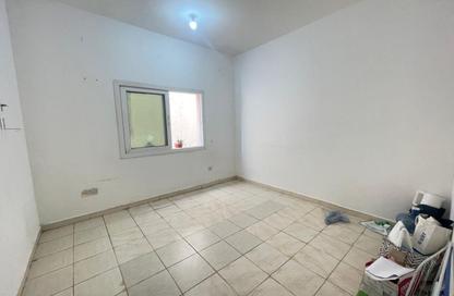 Apartment - 1 Bedroom - 1 Bathroom for rent in Al Butina 9 Building - Al Butina - Sharjah