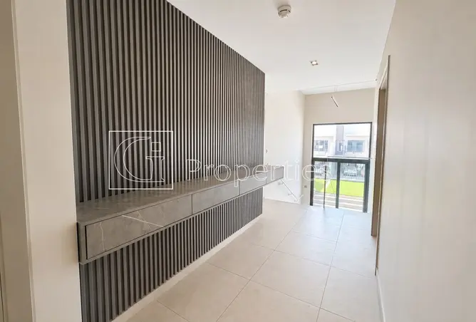 155569649 - Property Image 3