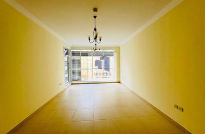 Apartment - 2 Bedrooms - 3 Bathrooms for rent in Hessa Building - Al Barsha 1 - Al Barsha - Dubai