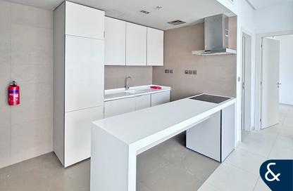 Apartment - 1 Bedroom - 2 Bathrooms for rent in West Avenue Tower - Dubai Marina - Dubai