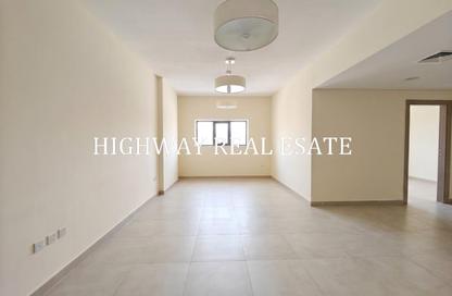 Apartment - 3 Bedrooms - 3 Bathrooms for rent in Muwaileh 3 Building - Muwaileh - Sharjah