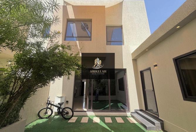 69894042 - Property Main Image