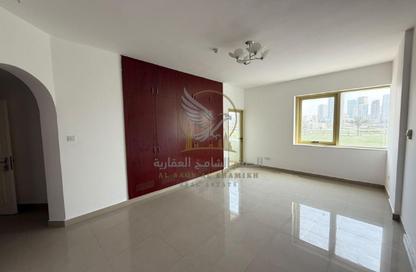 Apartment - 3 - 4 for rent in Al Majaz 2 - Al Majaz - Sharjah