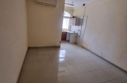 Apartment - Studio - 1 Bathroom for rent in Al Ghuair - Al Gharb - Sharjah