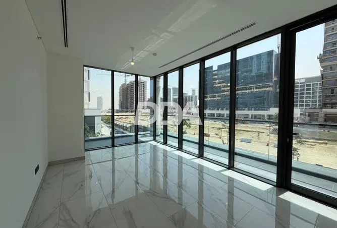 102823513 - Property Image 2