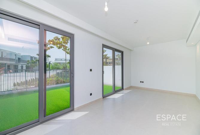 54927337 - صورة العقار 2