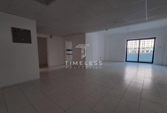 110073765 - Property Image 3