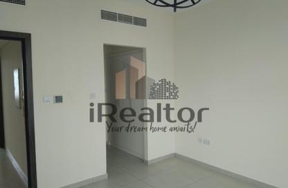 Townhouse - 2 Bedrooms - 3 Bathrooms for rent in Al Khaleej Village - Al Ghadeer - Abu Dhabi