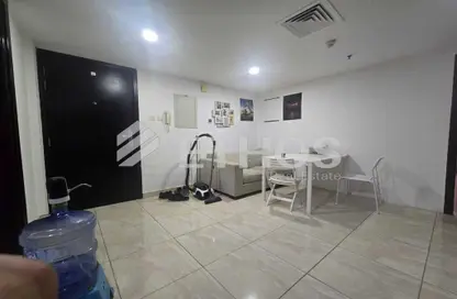 شقة - 2 غرف نوم - 3 حمامات للايجار في بناية لولينا - الضاحية 12 - قرية جميرا الدائرية - دبي