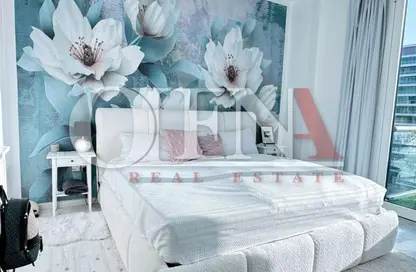 شقة - 2 غرف نوم - 3 حمامات للبيع في البرزة - البندر - شاطئ الراحة - أبوظبي