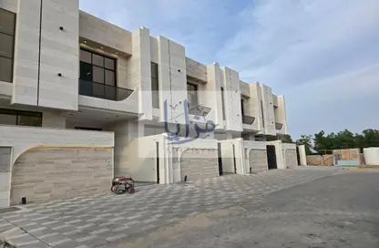 فيلا - 4 غرف نوم - 6 حمامات للبيع في الحليو 2 - الحليو - عجمان