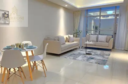 شقة - غرفة نوم - 2 حمامات للايجار في برج جلفار السكني - ابراج جلفار - النخيل - رأس الخيمة