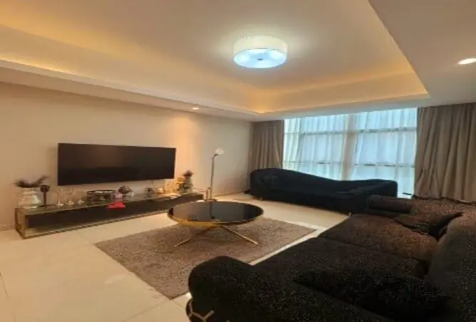 156018510 - Property Image 2