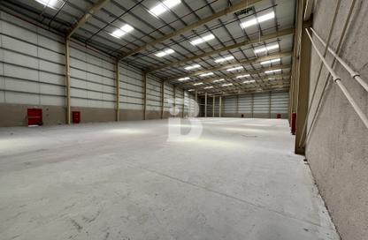 Warehouse - Studio for rent in Al Khail Gate - Al Quoz - Dubai